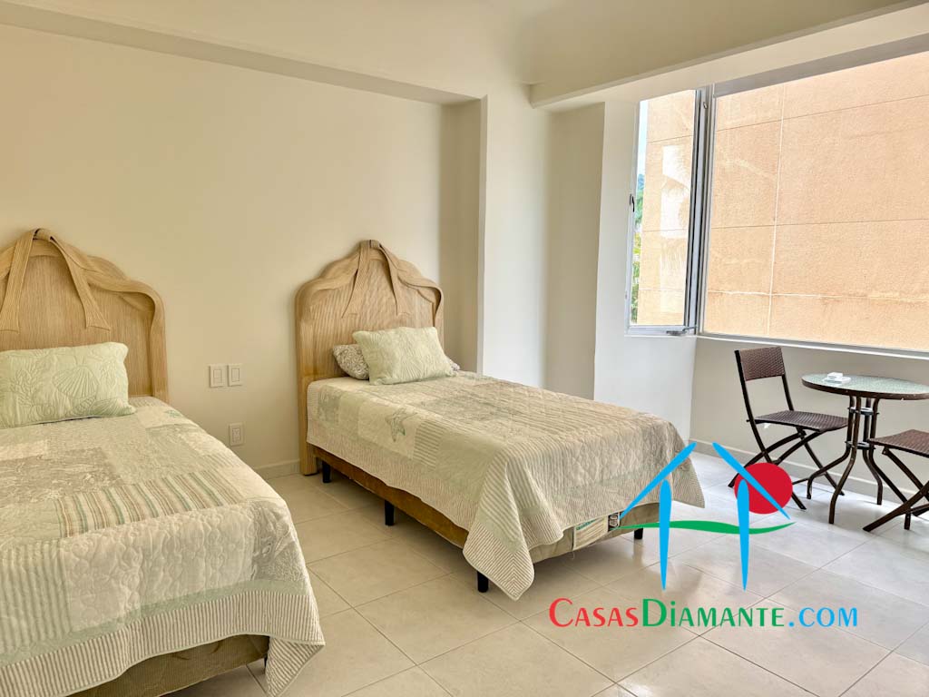 Real del Mar 301 - Recámara dos 1